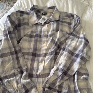 Torrid Women's Plaid Button Down Shirt - Cream and navy blue